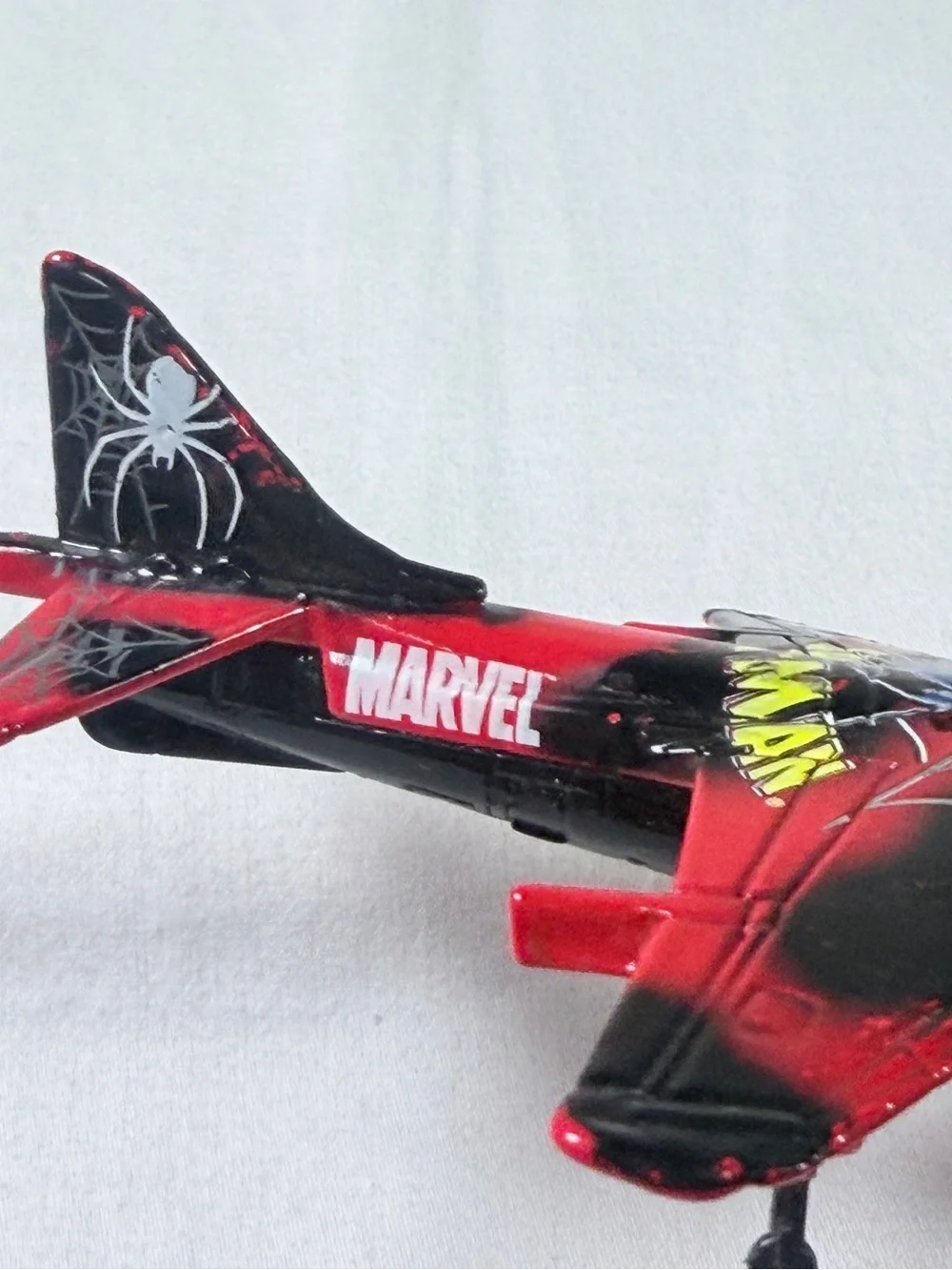 Marvel Spider-Man Diecast Toy Jet Airplane Red/Black Vintage 2004